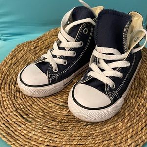 Converse toddler size 9